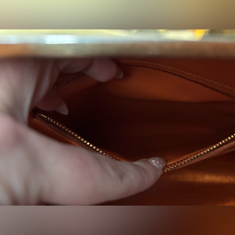 PRADA | RARE Limited Edition Papaya and Rosso Saffiano Vernice Pyramid Frame Bag - Picture 13 of 16